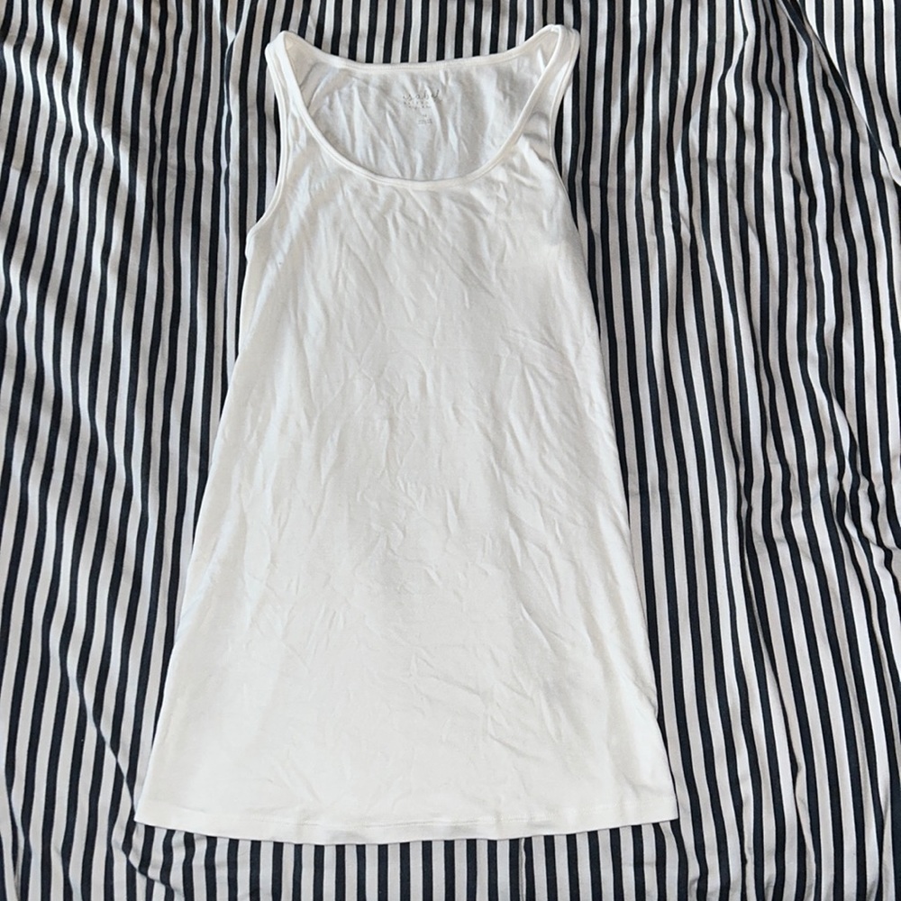 Isabel maternity tank top. White